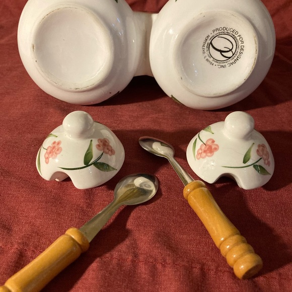 Cute sugar and… (something) bowls! Made in AMERICA! (Northlake, Illinois) - Picture 7 of 9